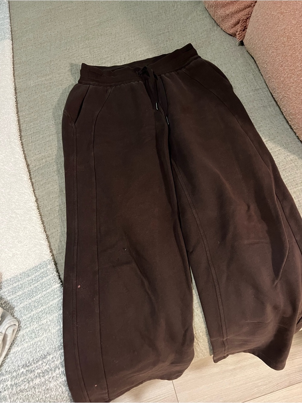 Lululemon Scuba Wide Leg Sweatpants Espresso